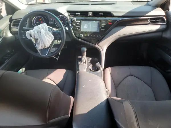 4T1B11HK8KU240079 2019 TOYOTA CAMRY - Image 8