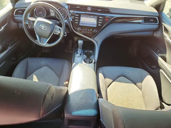 4T1B11HK8KU240521 2019 TOYOTA CAMRY - Image 8