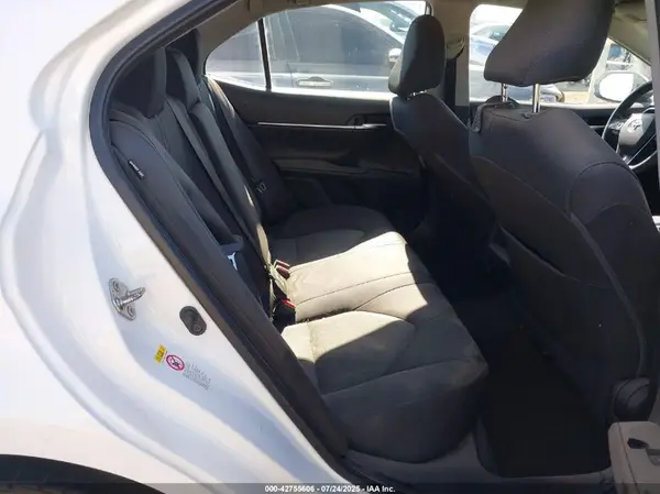 4T1B11HK8KU241765 2019 TOYOTA CAMRY - Image 8