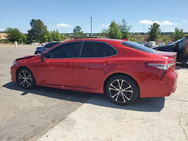 4T1B11HK8KU242589 2019 TOYOTA CAMRY - Image 2