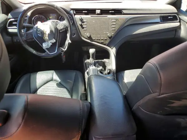 4T1B11HK8KU244519 2019 TOYOTA CAMRY - Image 8