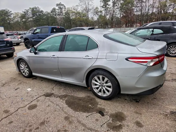 4T1B11HK8KU247209 2019 TOYOTA CAMRY - Image 2