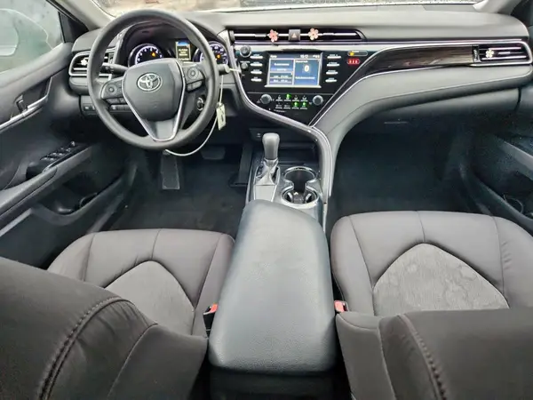 4T1B11HK8KU247209 2019 TOYOTA CAMRY - Image 8