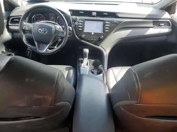 4T1B11HK8KU247548 2019 TOYOTA CAMRY - Image 8