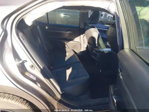 4T1B11HK8KU248618 2019 TOYOTA CAMRY - Image 8