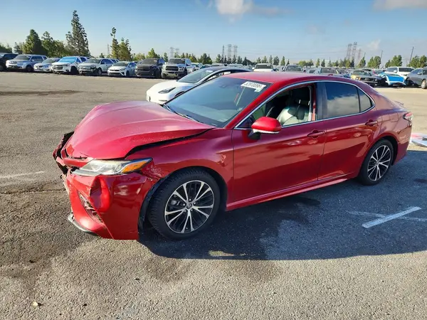 4T1B11HK8KU249574 2019 TOYOTA CAMRY - Image 1