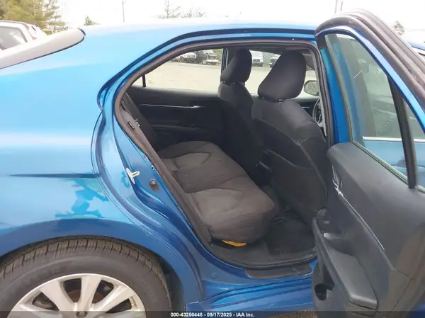 4T1B11HK8KU255956 2019 TOYOTA CAMRY - Image 8