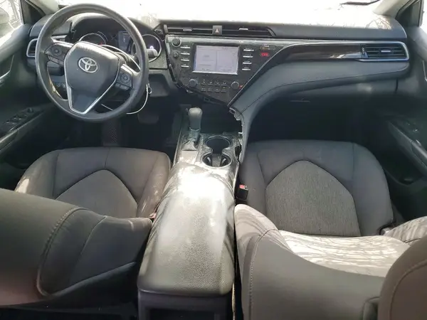 4T1B11HK8KU256332 2019 TOYOTA CAMRY - Image 8