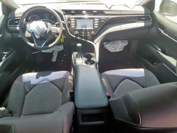 4T1B11HK8KU256900 2019 TOYOTA CAMRY - Image 8