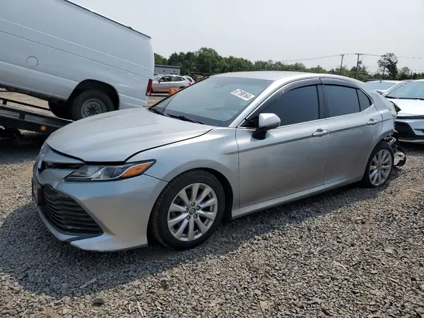 4T1B11HK8KU257254 2019 TOYOTA CAMRY - Image 1