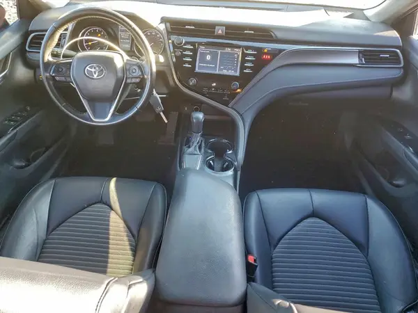4T1B11HK8KU260817 2019 TOYOTA CAMRY - Image 8