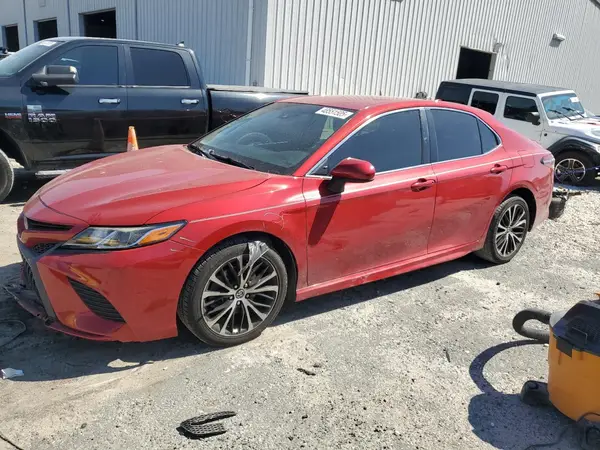 4T1B11HK8KU260834 2019 TOYOTA CAMRY - Image 1