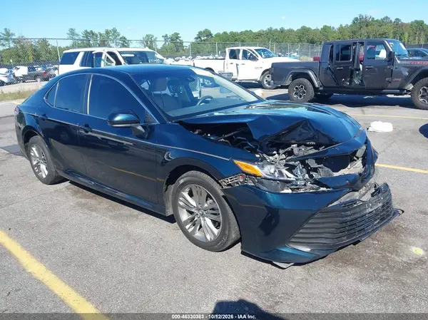4T1B11HK8KU261059 2019 TOYOTA CAMRY - Image 1
