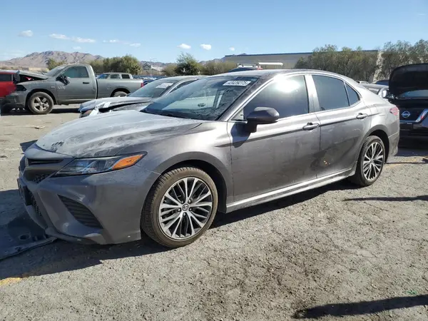 4T1B11HK8KU267685 2019 TOYOTA CAMRY - Image 1