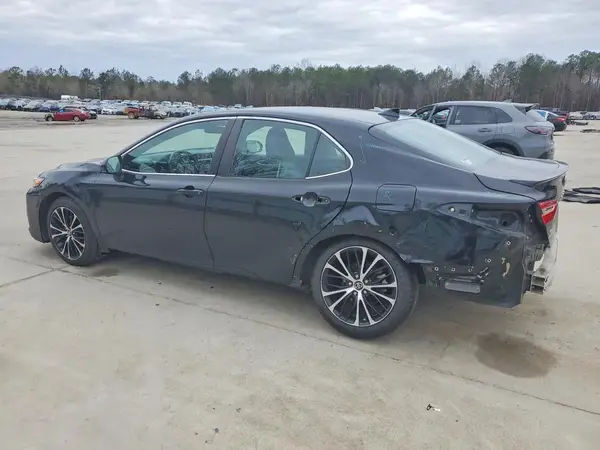 4T1B11HK8KU268593 2019 TOYOTA CAMRY - Image 2