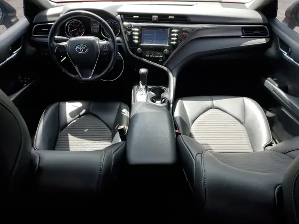 4T1B11HK8KU273017 2019 TOYOTA CAMRY - Image 8