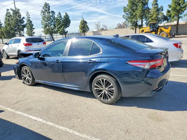 4T1B11HK8KU273700 2019 TOYOTA CAMRY - Image 2