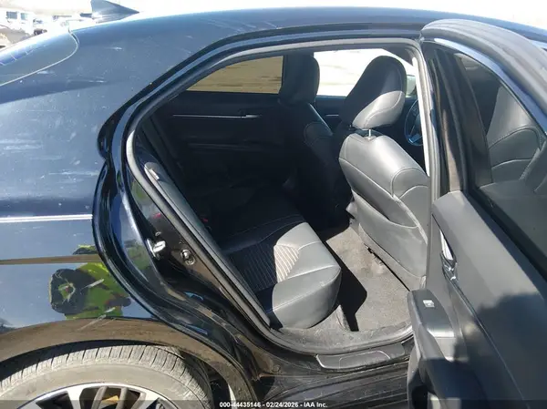 4T1B11HK8KU274247 2019 TOYOTA CAMRY - Image 8
