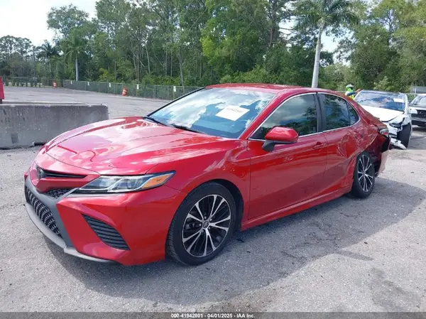 4T1B11HK8KU277276 2019 TOYOTA CAMRY - Image 2