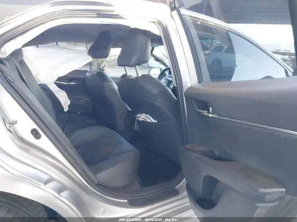 4T1B11HK8KU277889 2019 TOYOTA CAMRY - Image 8