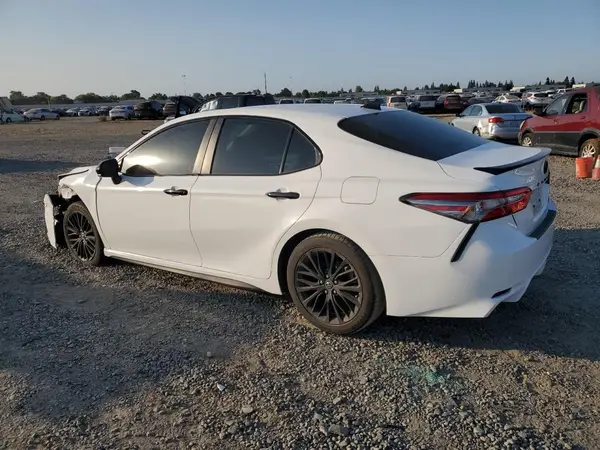 4T1B11HK8KU279268 2019 TOYOTA CAMRY - Image 2