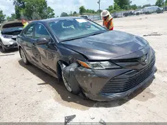 4T1B11HK8KU290853 2019 TOYOTA CAMRY