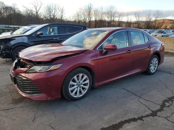 4T1B11HK8KU293817 2019 TOYOTA CAMRY - Image 1