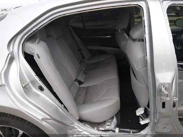 4T1B11HK8KU294482 2019 TOYOTA CAMRY - Image 8