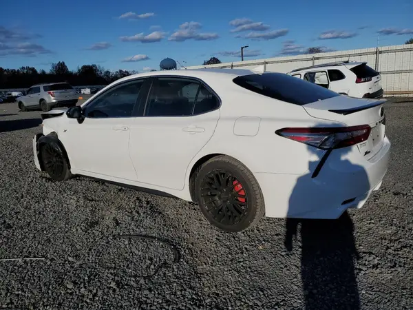 4T1B11HK8KU295180 2019 TOYOTA CAMRY - Image 2