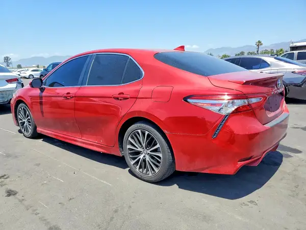 4T1B11HK8KU295289 2019 TOYOTA CAMRY - Image 2