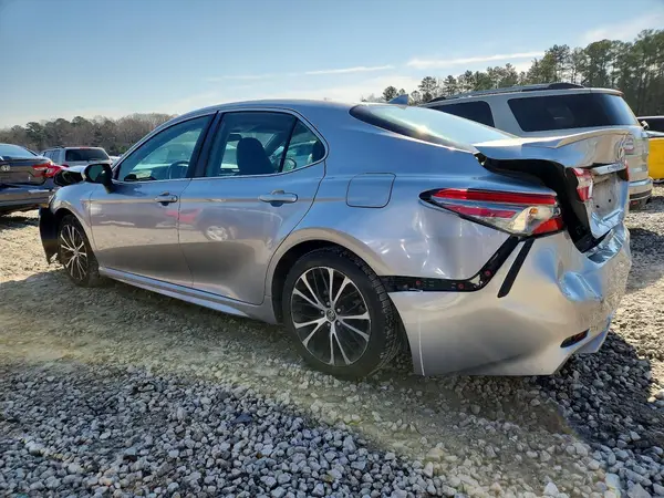 4T1B11HK8KU680044 2019 TOYOTA CAMRY - Image 2