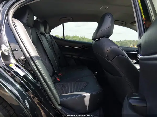 4T1B11HK8KU680500 2019 TOYOTA CAMRY - Image 8