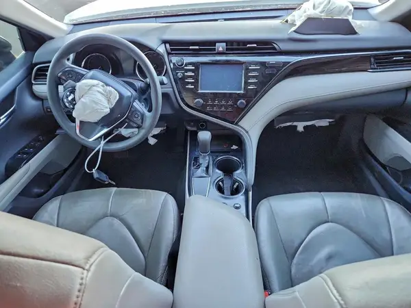 4T1B11HK8KU683607 2019 TOYOTA CAMRY - Image 8