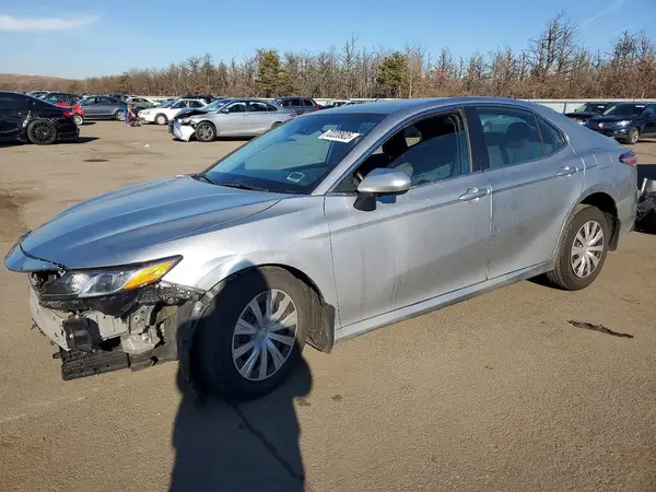 4T1B11HK8KU684854 2019 TOYOTA CAMRY - Image 1