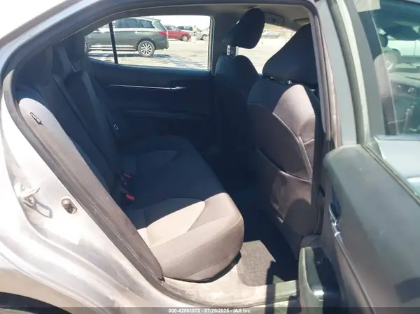 4T1B11HK8KU687771 2019 TOYOTA CAMRY - Image 8
