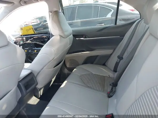 4T1B11HK8KU691979 2019 TOYOTA CAMRY - Image 8