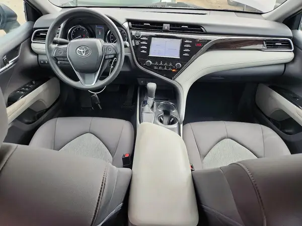 4T1B11HK8KU692503 2019 TOYOTA CAMRY - Image 8