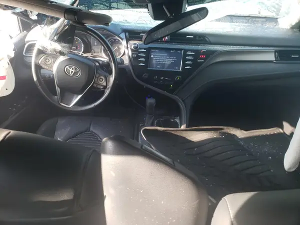 4T1B11HK8KU693232 2019 TOYOTA CAMRY - Image 8