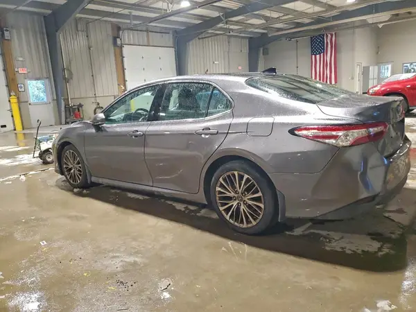 4T1B11HK8KU695191 2019 TOYOTA CAMRY - Image 2