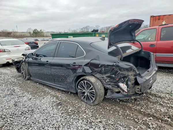 4T1B11HK8KU697703 2019 TOYOTA CAMRY - Image 2