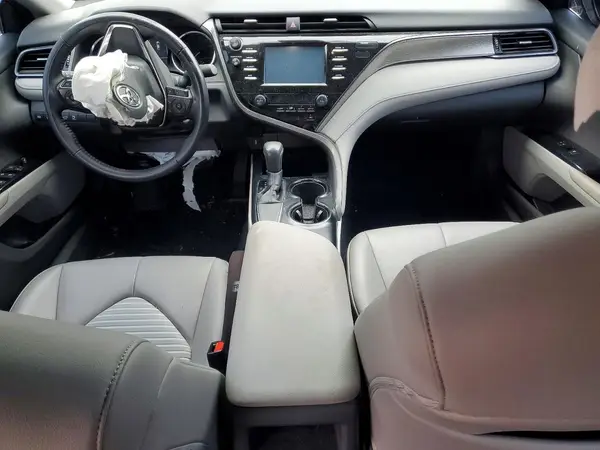4T1B11HK8KU697703 2019 TOYOTA CAMRY - Image 8