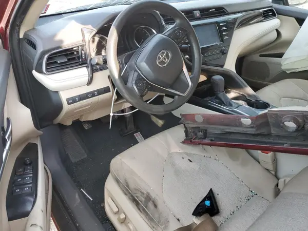 4T1B11HK8KU698138 2019 TOYOTA CAMRY - Image 8