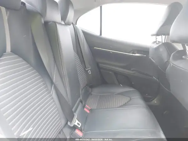 4T1B11HK8KU698561 2019 TOYOTA CAMRY - Image 8