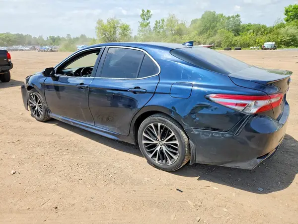 4T1B11HK8KU701295 2019 TOYOTA CAMRY - Image 2