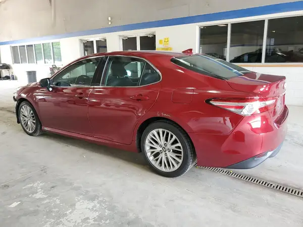 4T1B11HK8KU702625 2019 TOYOTA CAMRY - Image 2