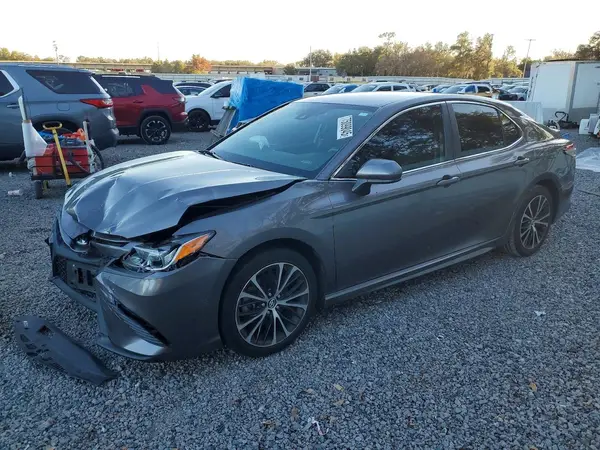 4T1B11HK8KU704780 2019 TOYOTA CAMRY - Image 1