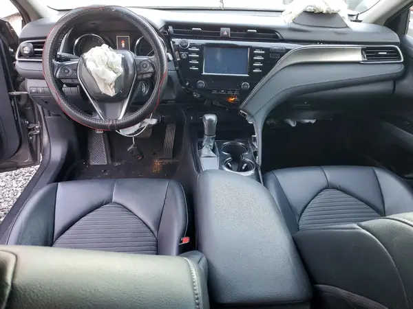 4T1B11HK8KU704780 2019 TOYOTA CAMRY - Image 8