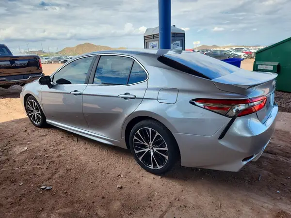 4T1B11HK8KU705489 2019 TOYOTA CAMRY - Image 2