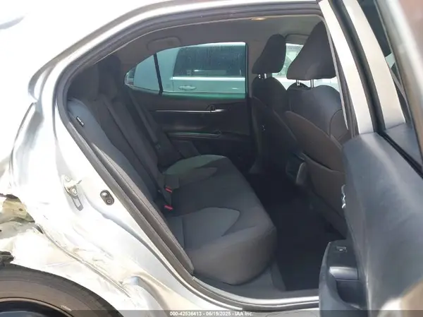 4T1B11HK8KU705556 2019 TOYOTA CAMRY - Image 8