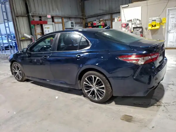 4T1B11HK8KU711941 2019 TOYOTA CAMRY - Image 2